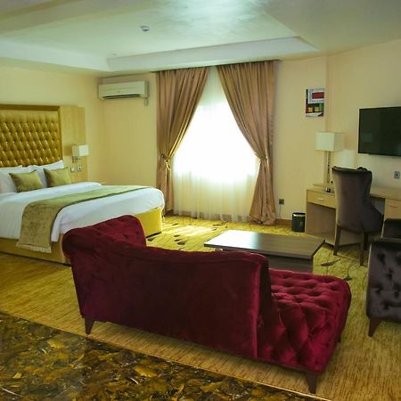 Bon Hotel Elvis Mobushipe Zewnętrze zdjęcie